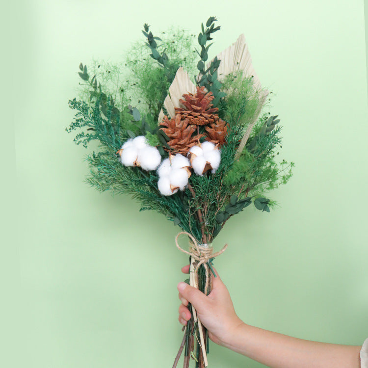 Creative hand bouquet Dried flowers bouquet of immortal flowers arrangement living room flower arrangement dining table arrangement wholesale bouquet