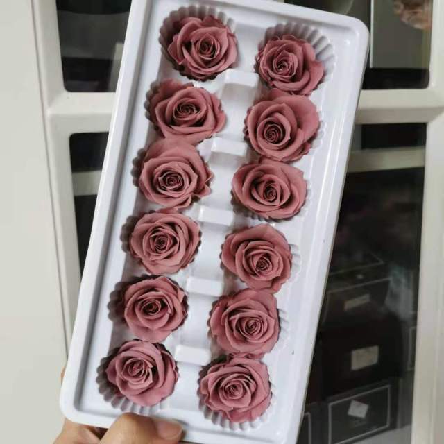 3-4CM/12pcs,Grade A Preserved Rose flower gift box,Valentines Day Gift box Favor,Eternal Rose Heads for Wedding Party Decoration